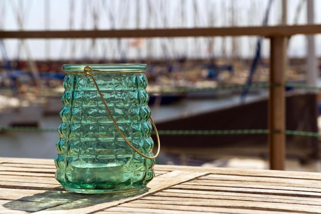 Houseboat Sardinia Suite Cagliari Bagian luar foto
